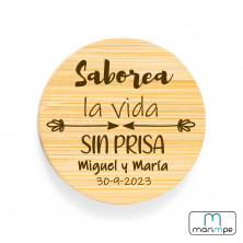 ABRIDOR BAMBÚ CON IMÁN (PERSONALIZABLE)